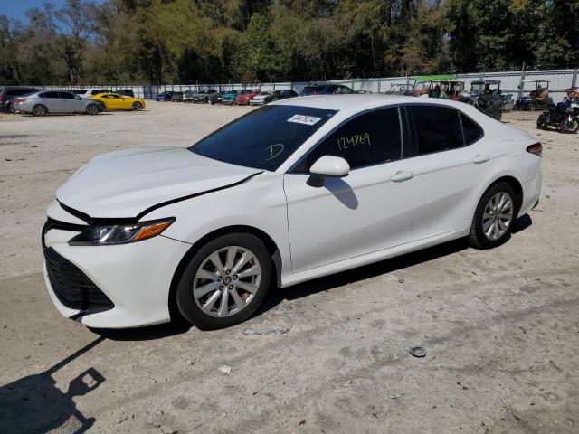Obraz 1 z 2019 TOYOTA CAMRY L 2019 z VIN 4T1B11HK0KU758008
