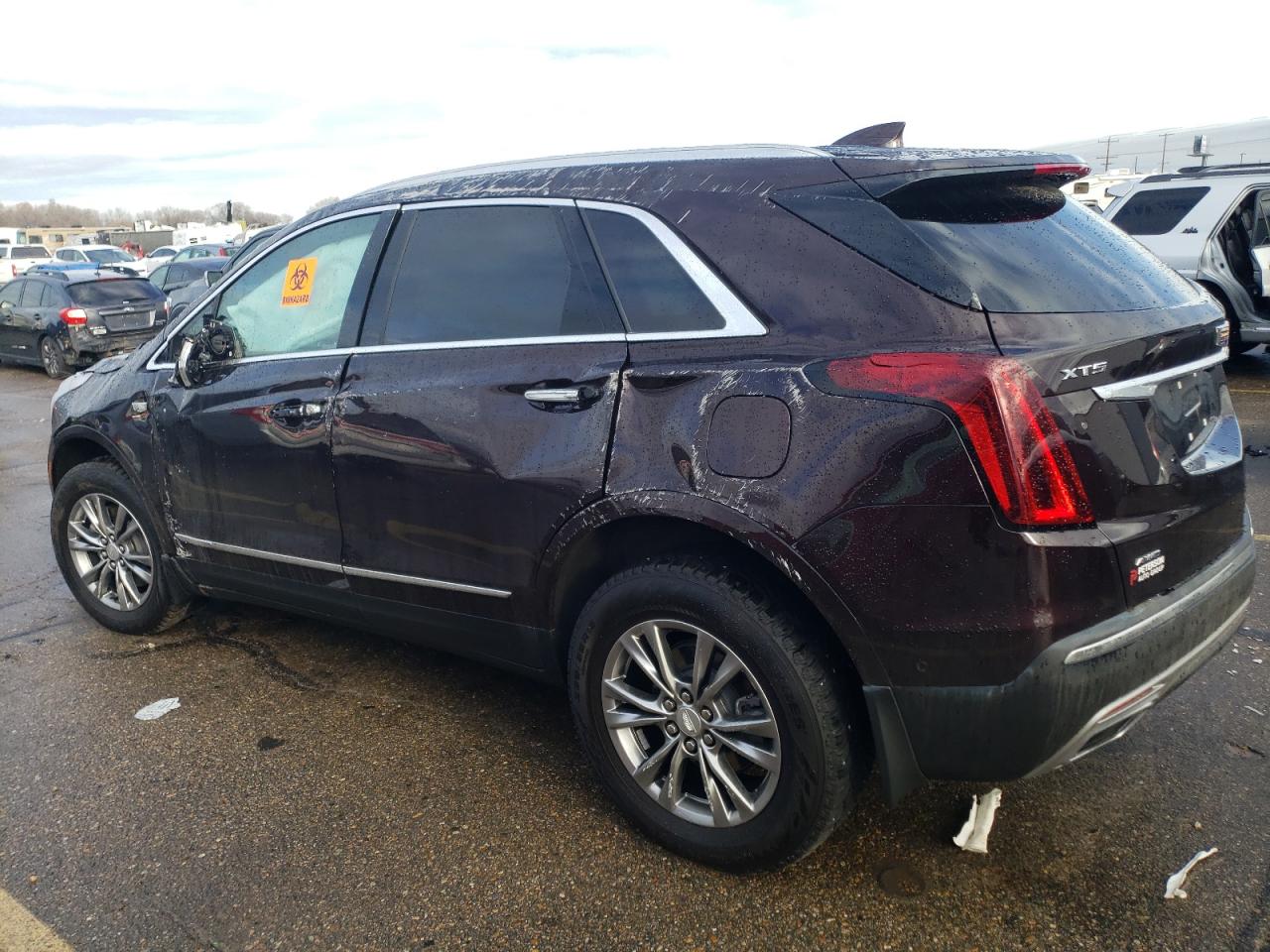 Image 2 of 2021 CADILLAC XT5 PREMIUM LUXURY 2021 with VIN 1GYKNDRS2MZ153903
