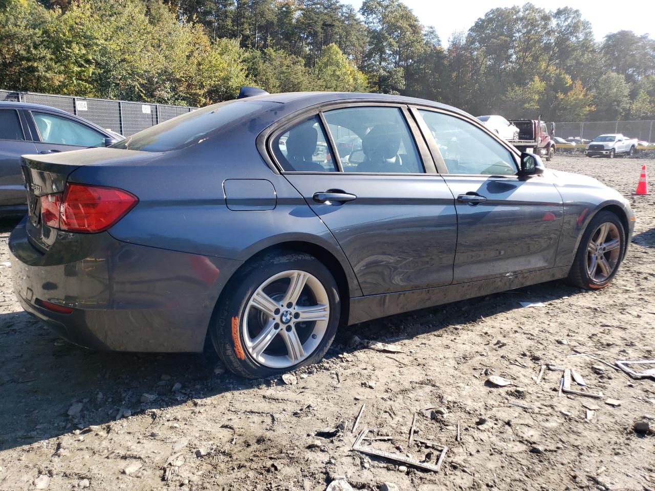 Obraz 3 z 2013 BMW 328 XI SULEV 2013 z VIN WBA3B5C51DF591855