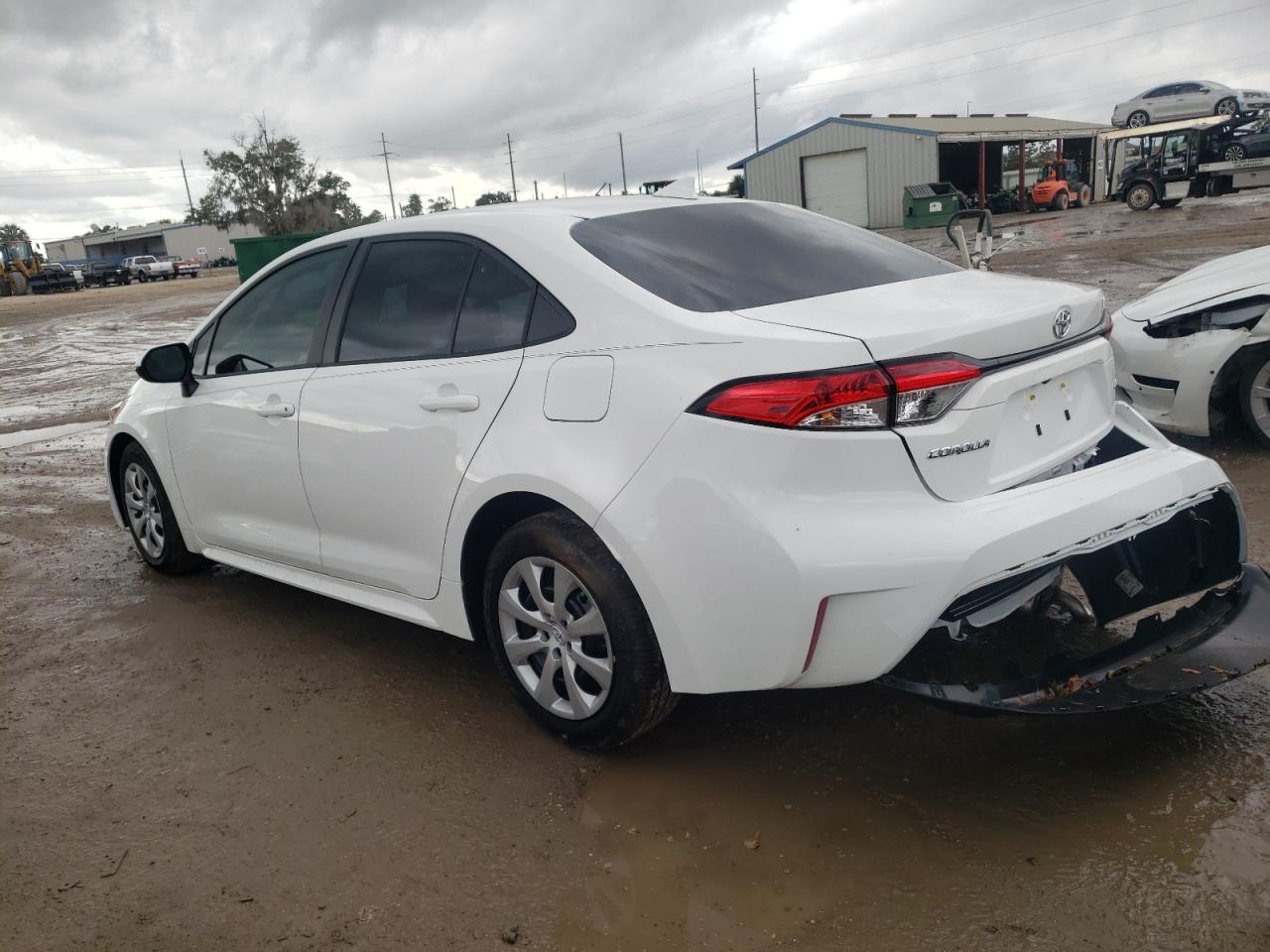 Image 2 of 2024 TOYOTA COROLLA LE 2024 with VIN 5YFB4MDE4RP092372