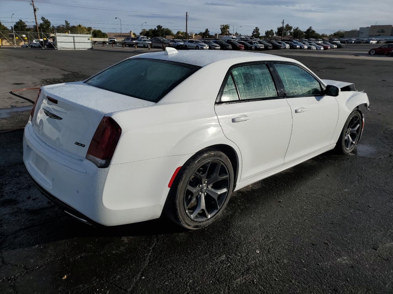 Obraz 3 z 2021 CHRYSLER 300 TOURING 2021 z VIN 2C3CCAAG5MH676097