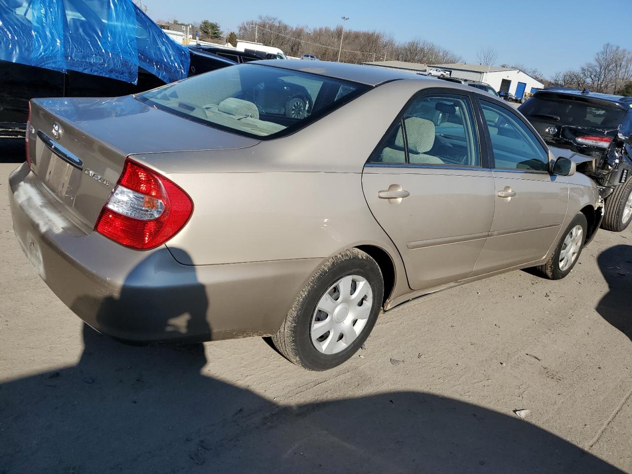 Изображение 3 2004 TOYOTA CAMRY LE 2004 с VIN 4T1BE32K64U828753