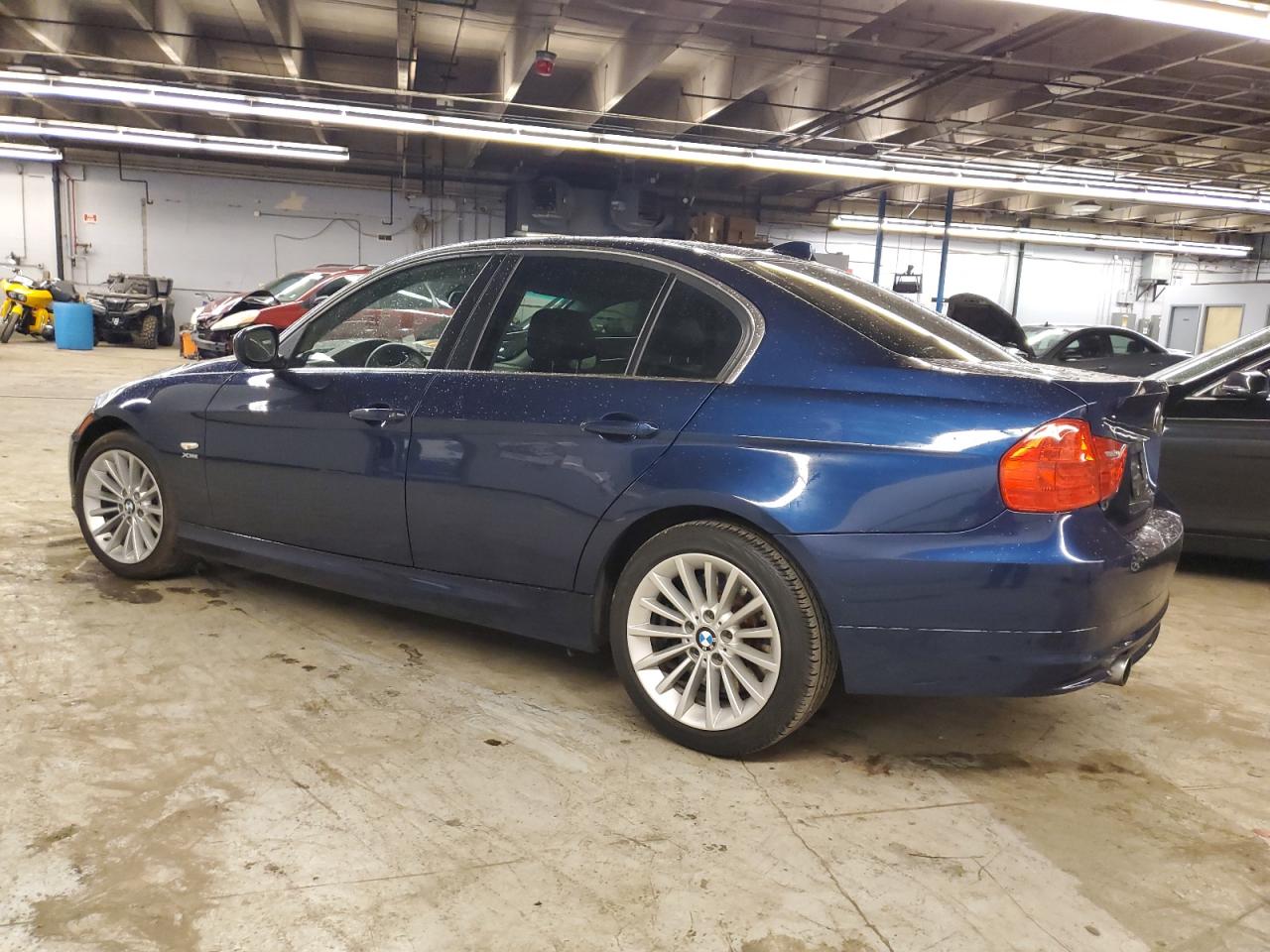 Image 2 of 2011 BMW 335 XI 2011 with VIN WBAPL5C5XBA919282