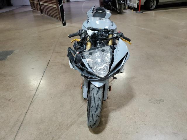 Obraz 2 z 2022 SUZUKI GSX-R750  2022 z VIN JS1GR7MAXN7101491