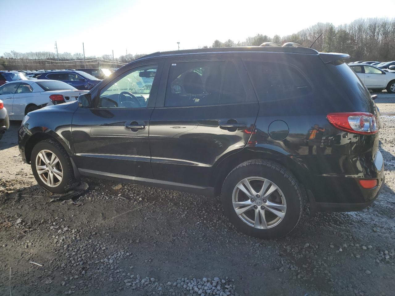 Изображение 2 2011 HYUNDAI SANTA FE SE 2011 с VIN 5XYZHDAG3BG064923