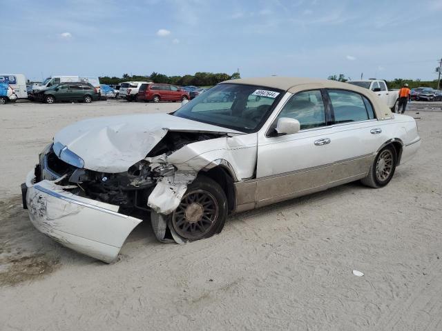 Obraz 1 z 1998 LINCOLN TOWN CAR CARTIER 1998 z VIN 1LNFM83W5WY685714