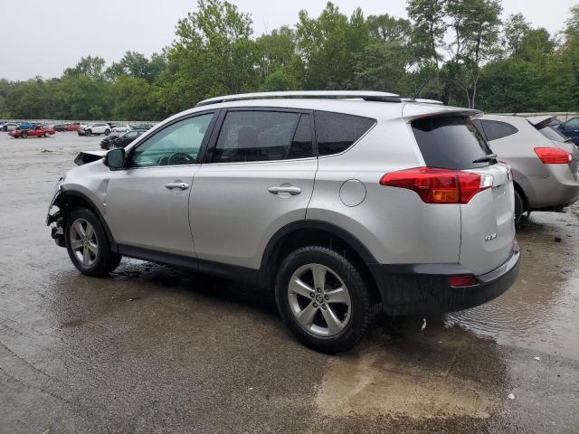 Изображение 2 Toyota Rav4 Xle 2015 с VIN 2T3WFREV4FW210588