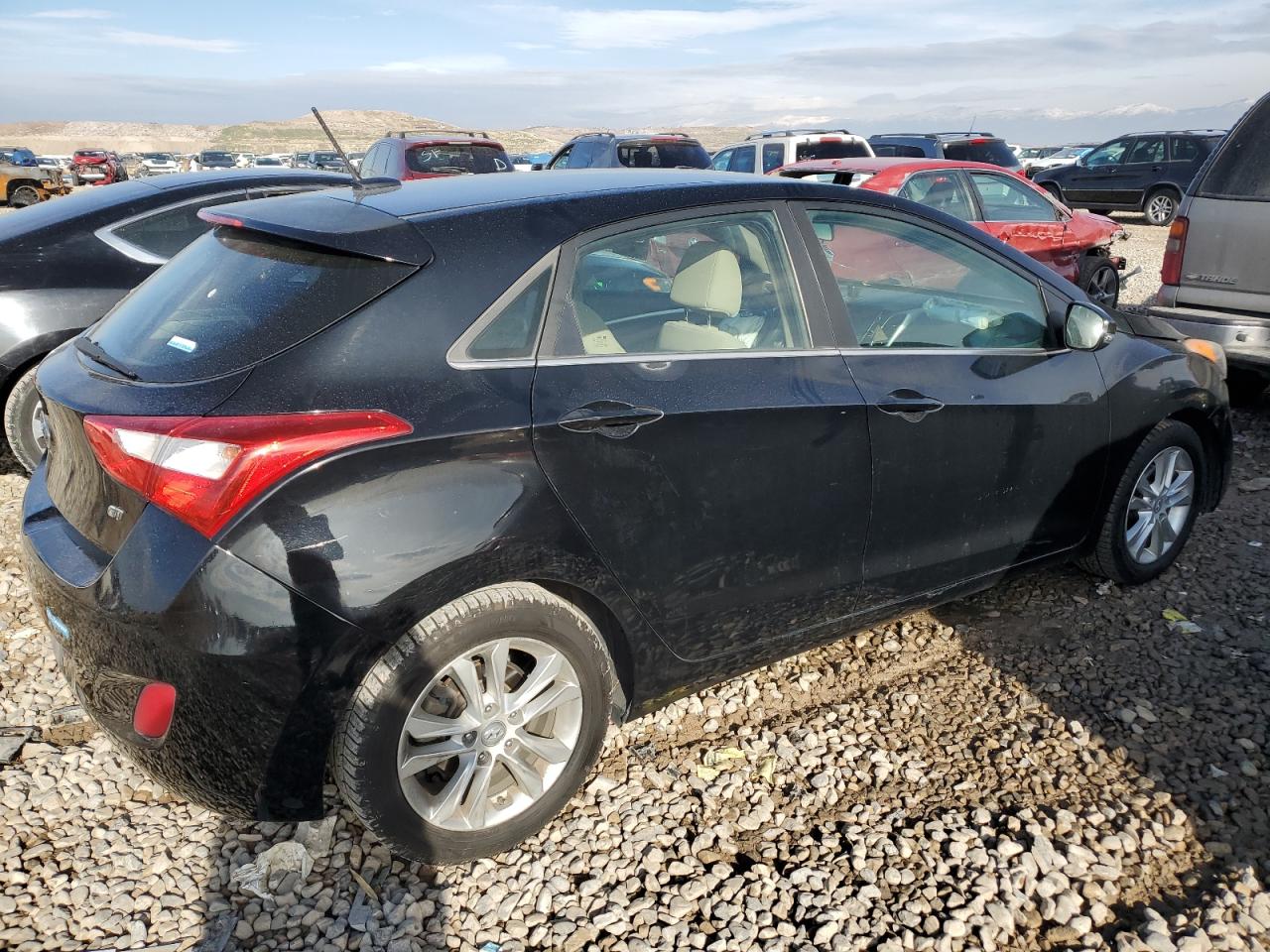 Image 3 of 2014 HYUNDAI ELANTRA GT  2014 with VIN KMHD35LH5EU225341