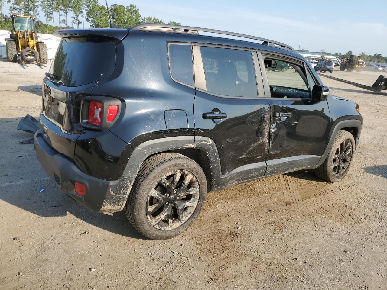 Изображение 3 2018 JEEP RENEGADE LATITUDE 2018 с VIN ZACCJABB2JPH34570