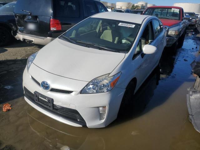 Image 1 of 2014 TOYOTA PRIUS  2014 with VIN JTDKN3DU4E0375454