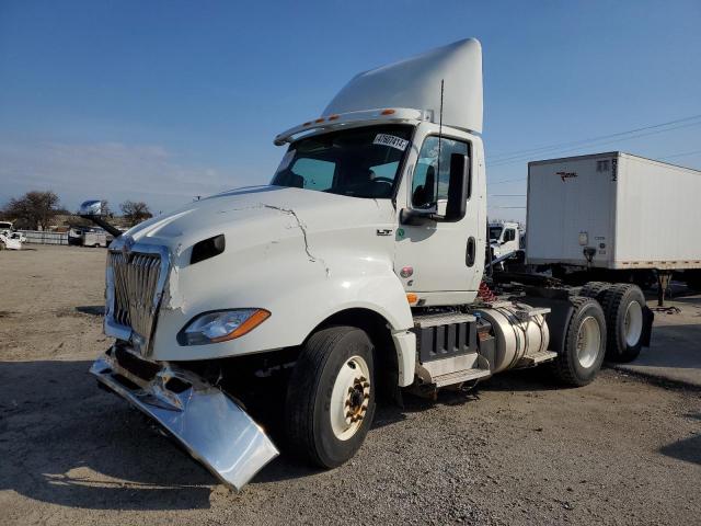 Image 2 of 2020 INTERNATIONAL LT625  2020 with VIN 3HCDZAPR1LL289157