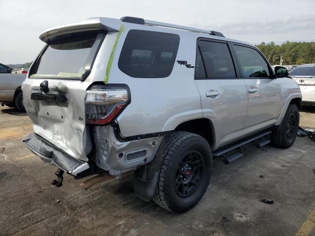 Изображение 3 2018 TOYOTA 4RUNNER SR5/SR5 PREMIUM 2018 с VIN JTEBU5JR5J5546381