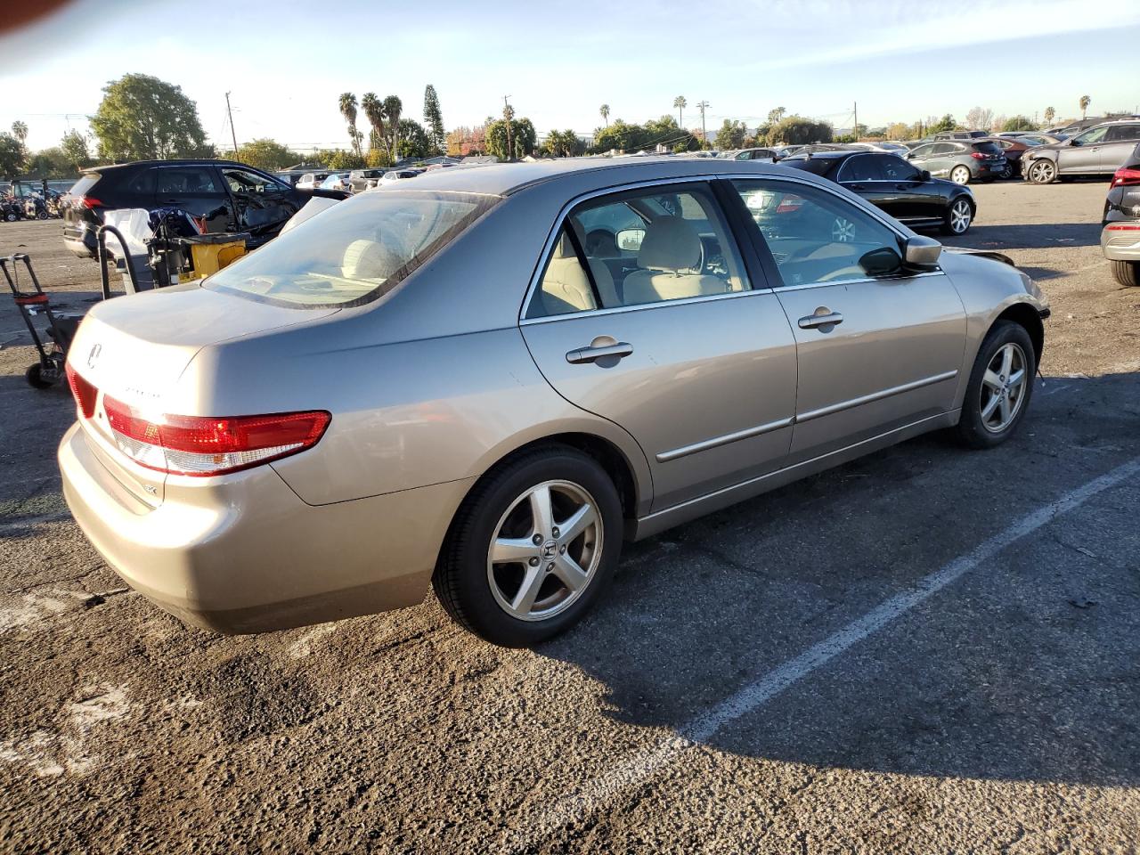 Изображение 3 2004 HONDA ACCORD EX 2004 с VIN JHMCM56694C025671