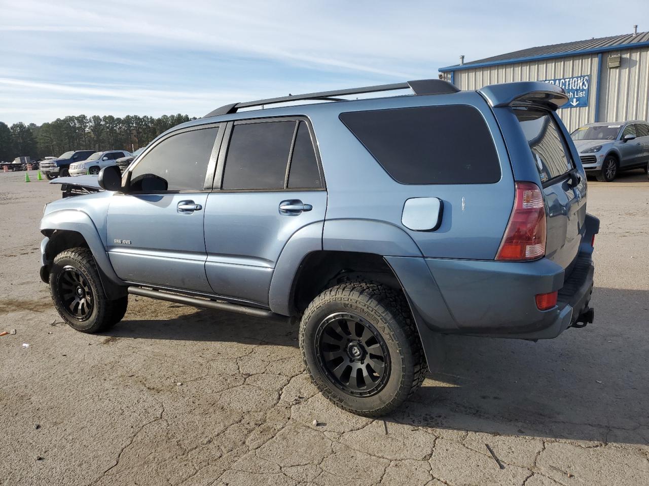 Изображение 2 2004 TOYOTA 4RUNNER SR5 2004 с VIN JTEBT14R640035416