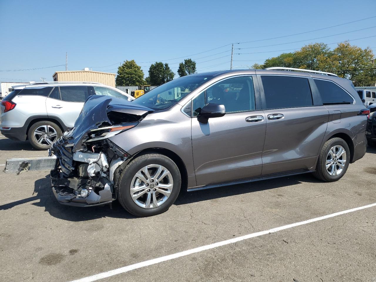 Obraz 1 z Toyota Sienna Limited 2022 z VIN 5TDESKFC0NS041312