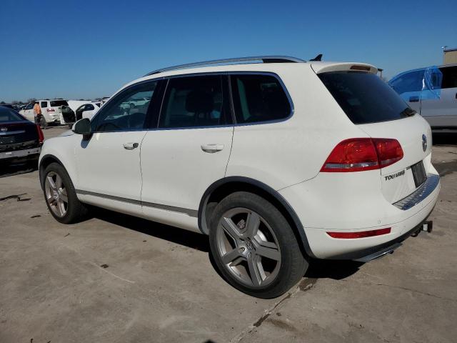Image 2 of 2011 VOLKSWAGEN TOUAREG V6 TDI 2011 with VIN WVGFK9BP9BD005787