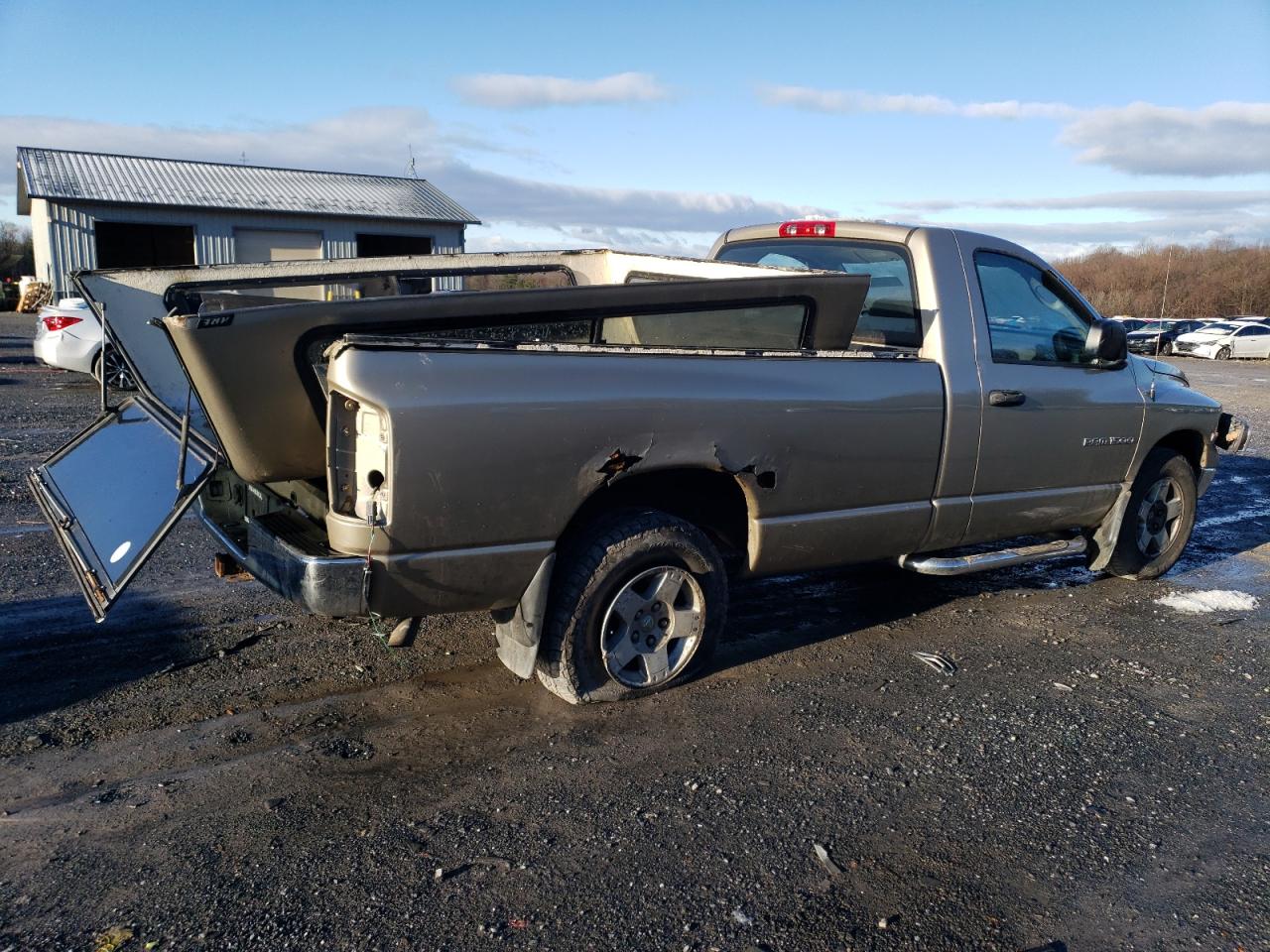 Изображение 3 2005 DODGE RAM 1500 ST 2005 с VIN 1D7HU16D95J602622