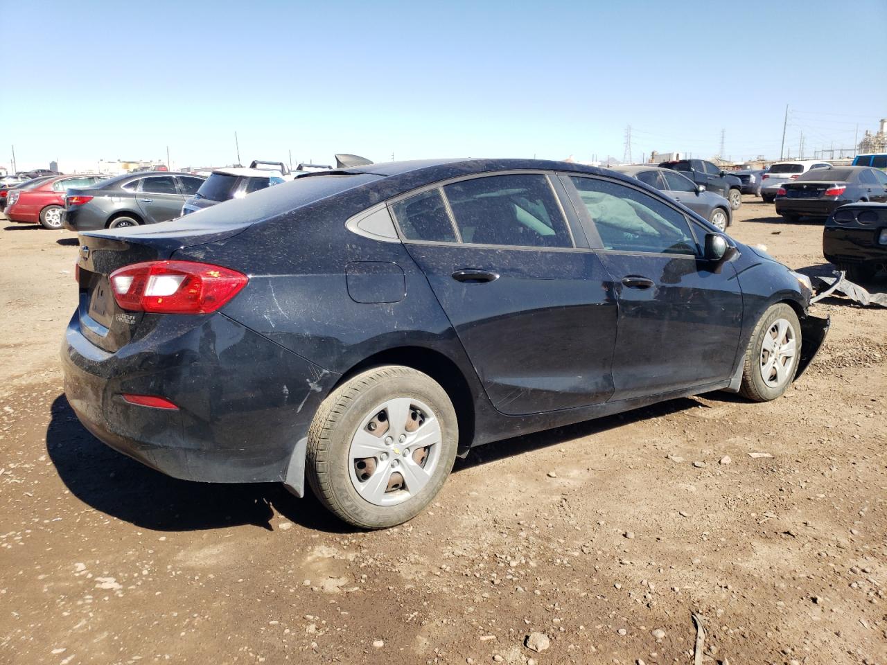 Изображение 3 2017 CHEVROLET CRUZE LS 2017 с VIN 1G1BC5SM8H7196360