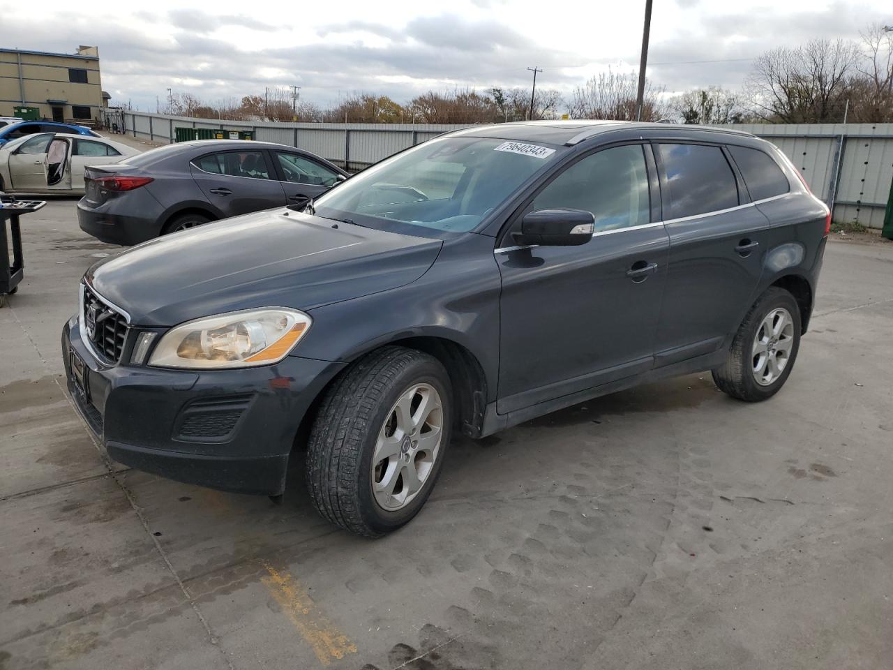 Obraz 1 z 2013 VOLVO XC60 3.2 2013 z VIN YV4952DL3D2408220