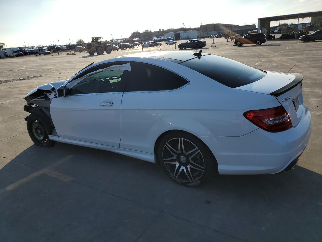 Image 2 of 2013 MERCEDES-BENZ C 350 2013 with VIN WDDGJ5HB9DG153574