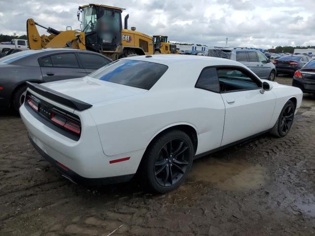 Obraz 3 z 2018 DODGE CHALLENGER SXT 2018 z VIN 2C3CDZAG4JH153273
