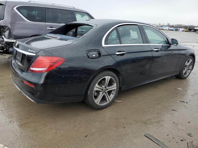 Image 3 of 2019 MERCEDES-BENZ E 300 4MATIC 2019 with VIN WDDZF4KB4KA631543