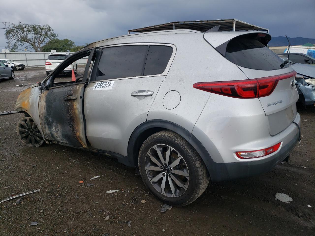 Image 2 of 2017 KIA SPORTAGE EX 2017 with VIN KNDPN3AC3H7213151