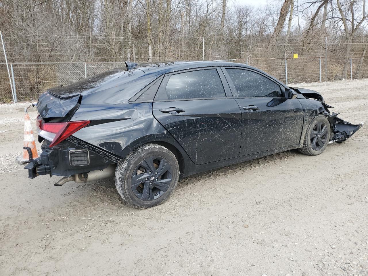 Изображение 3 2021 HYUNDAI ELANTRA SEL 2021 с VIN 5NPLM4AG9MH009664