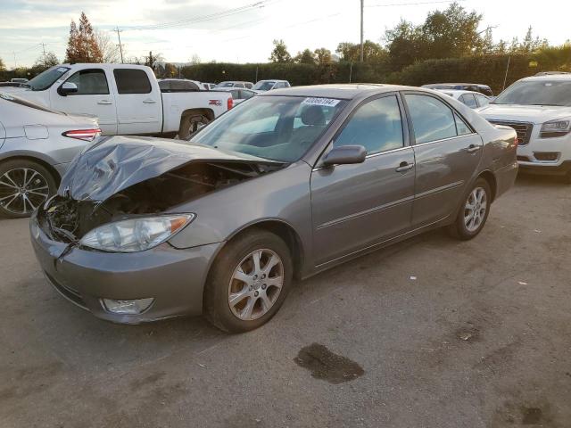 Obraz 1 z 2005 TOYOTA CAMRY LE 2005 z VIN 4T1BE30K35U959904