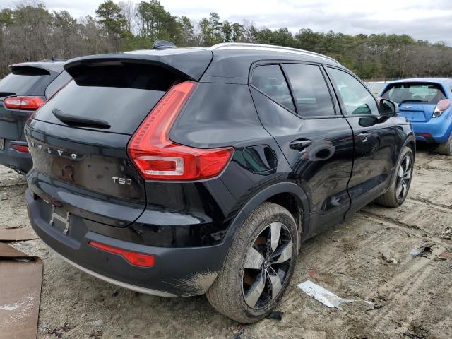 Image 3 of 2020 VOLVO XC40 T5 MOMENTUM 2020 with VIN YV4162UK7L2270696