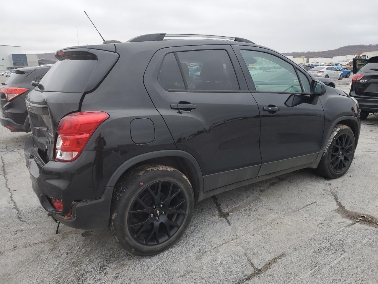 Obraz 3 z 2021 CHEVROLET TRAX 1LT 2021 z VIN KL7CJLSB8MB311337