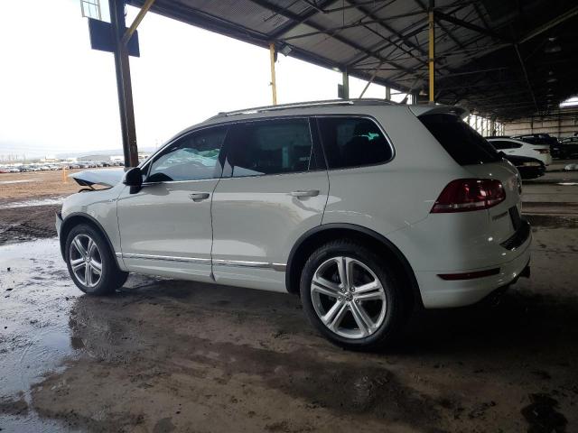 Image 2 of 2014 VOLKSWAGEN TOUAREG TDI 2014 with VIN WVGDP9BP5ED004987