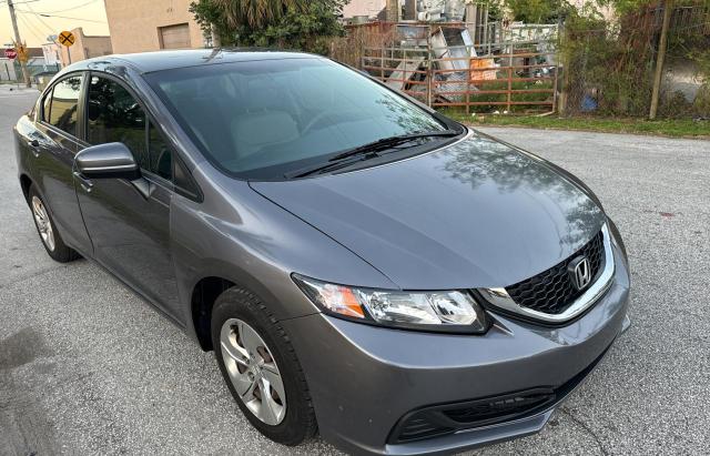 Obraz 1 z 2015 HONDA CIVIC LX 2015 z VIN 19XFB2F52FE104640