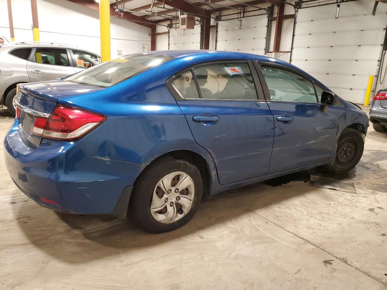 Obraz 3 z 2013 HONDA CIVIC LX 2013 z VIN 2HGFB2F51DH506958