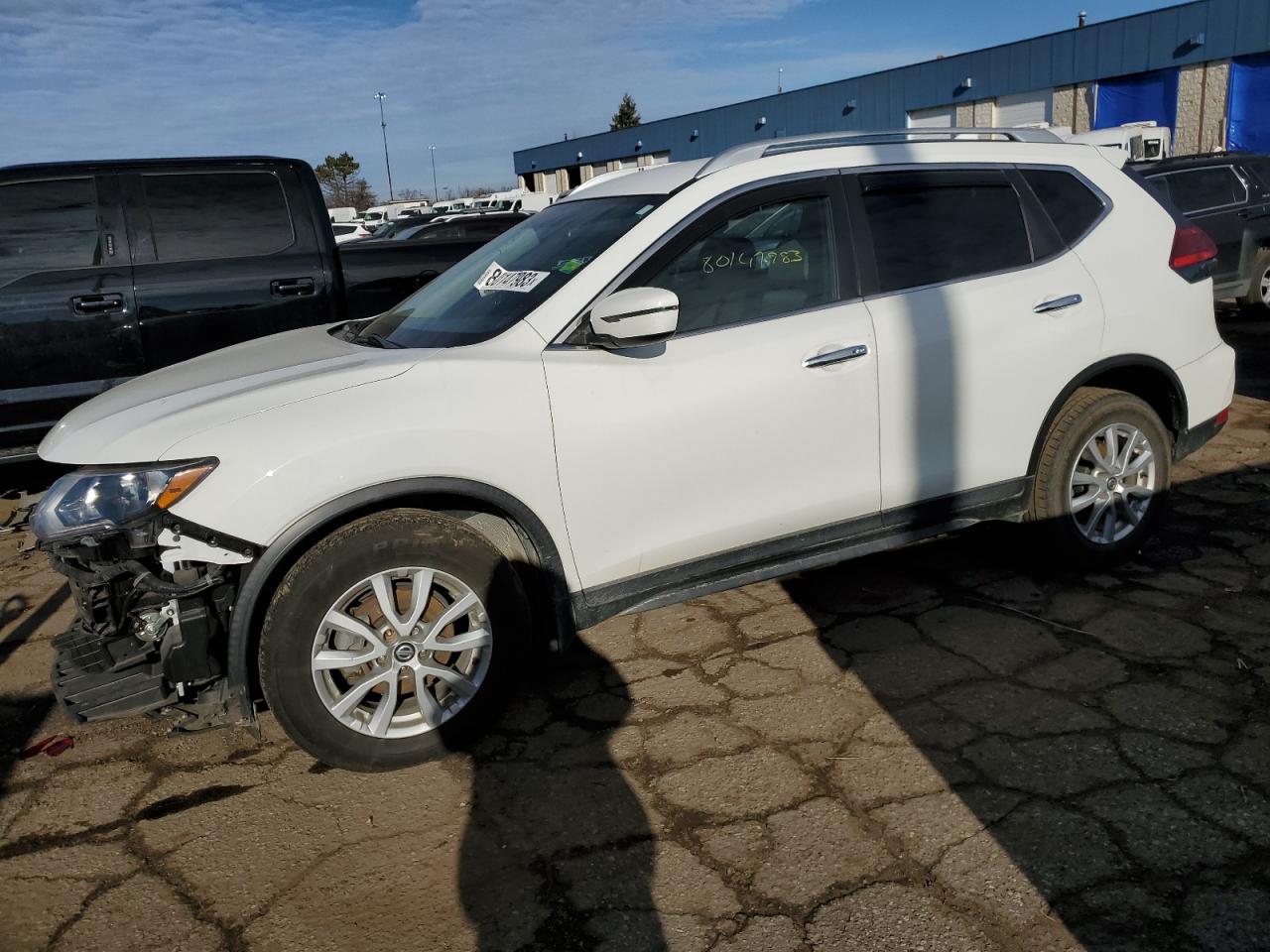 Obraz 1 z 2017 NISSAN ROGUE S 2017 z VIN KNMAT2MVXHP524725