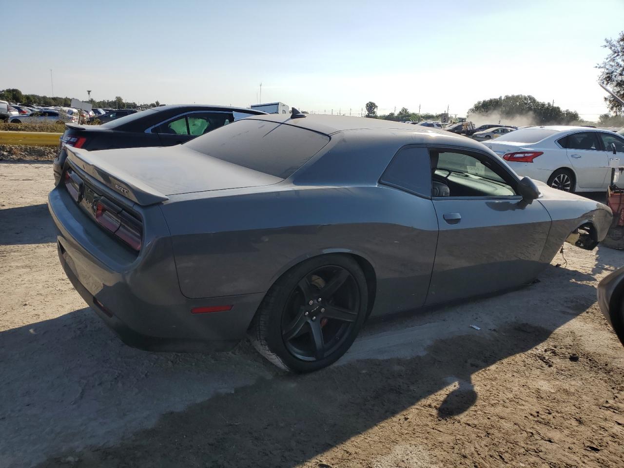 Obraz 3 z 2018 DODGE CHALLENGER SRT 392 2018 z VIN 2C3CDZDJXJH262263