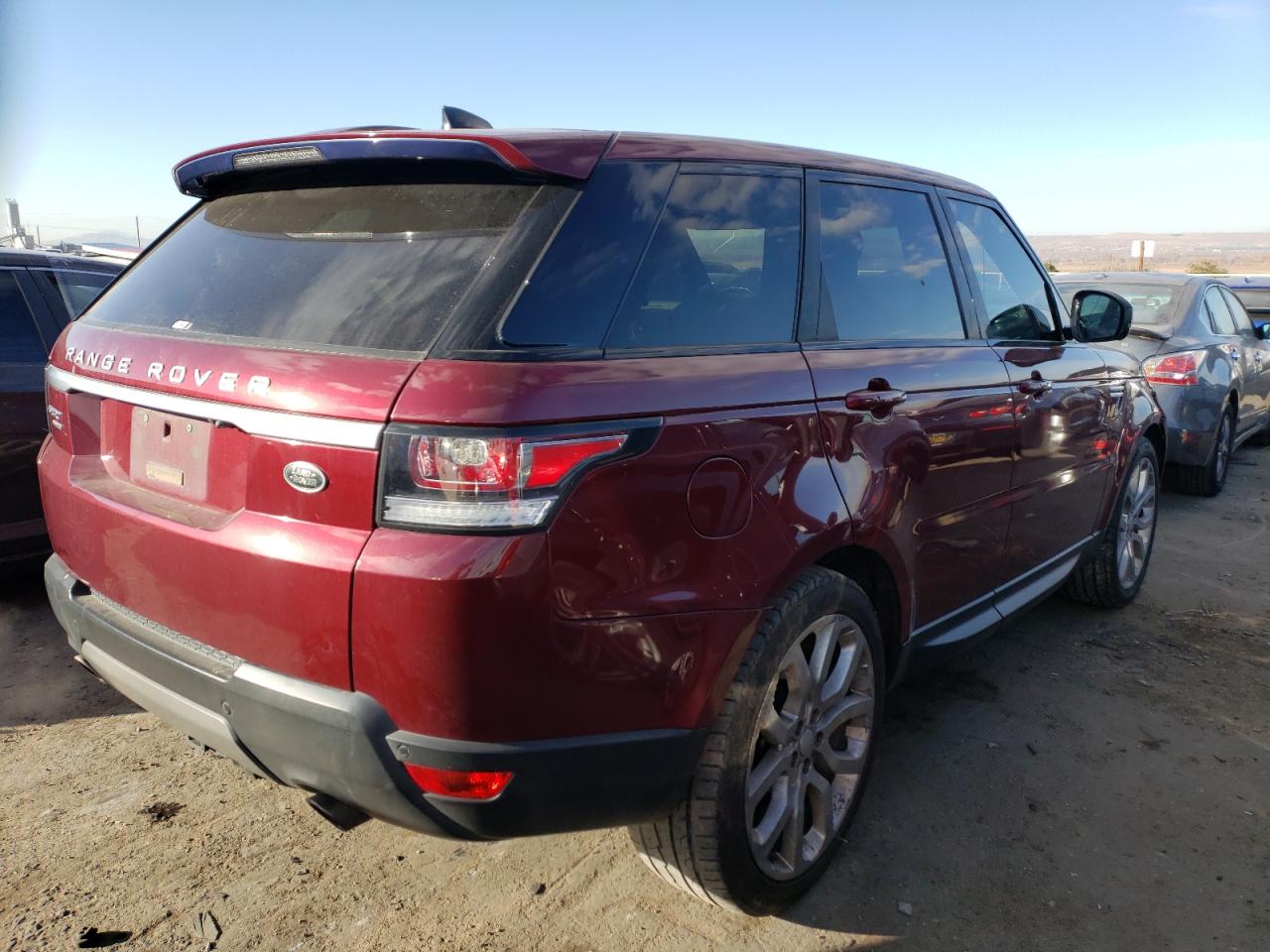 Image 3 of 2017 LAND ROVER RANGE ROVER SPORT HSE 2017 with VIN SALWR2FV8HA681747