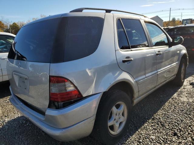 Image 3 of 2001 MERCEDES-BENZ ML 320 2001 with VIN 4JGAB54E61A236953