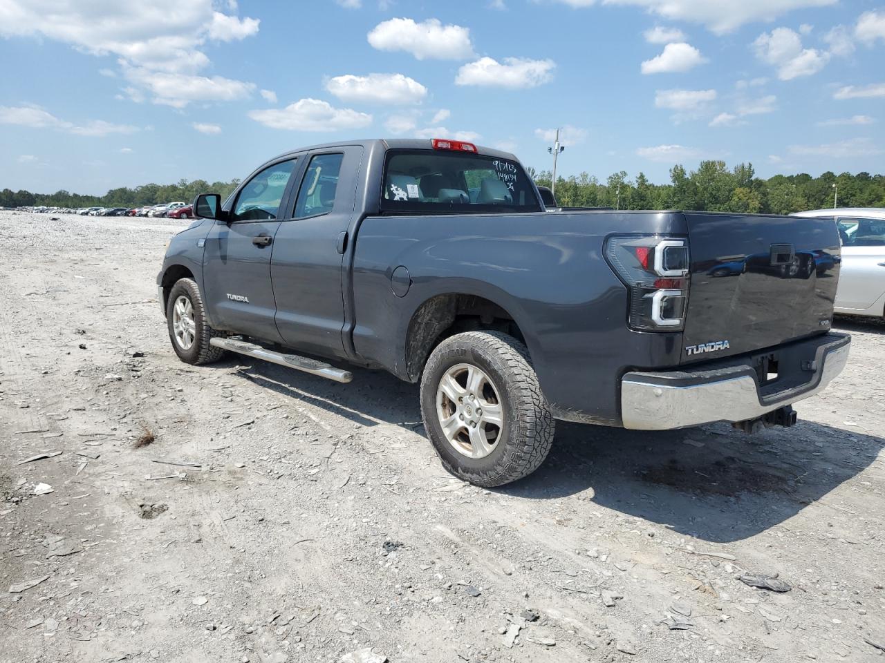 Obraz 2 z 2010 TOYOTA TUNDRA DOUBLE CAB SR5 2010 z VIN 5TFRM5F11AX007783