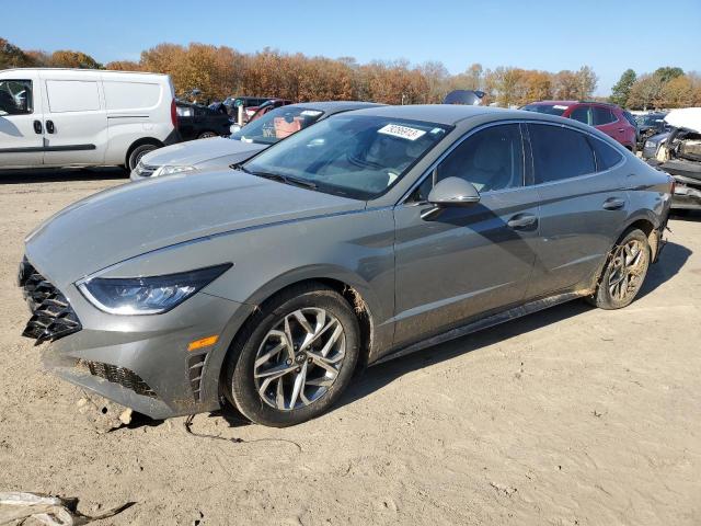 Image 1 of 2022 HYUNDAI SONATA SEL 2022 with VIN KMHL64JA5NA219835