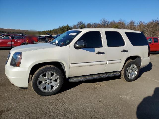 Image 1 of 2008 GMC YUKON  2008 with VIN 1GKFK13048R195909