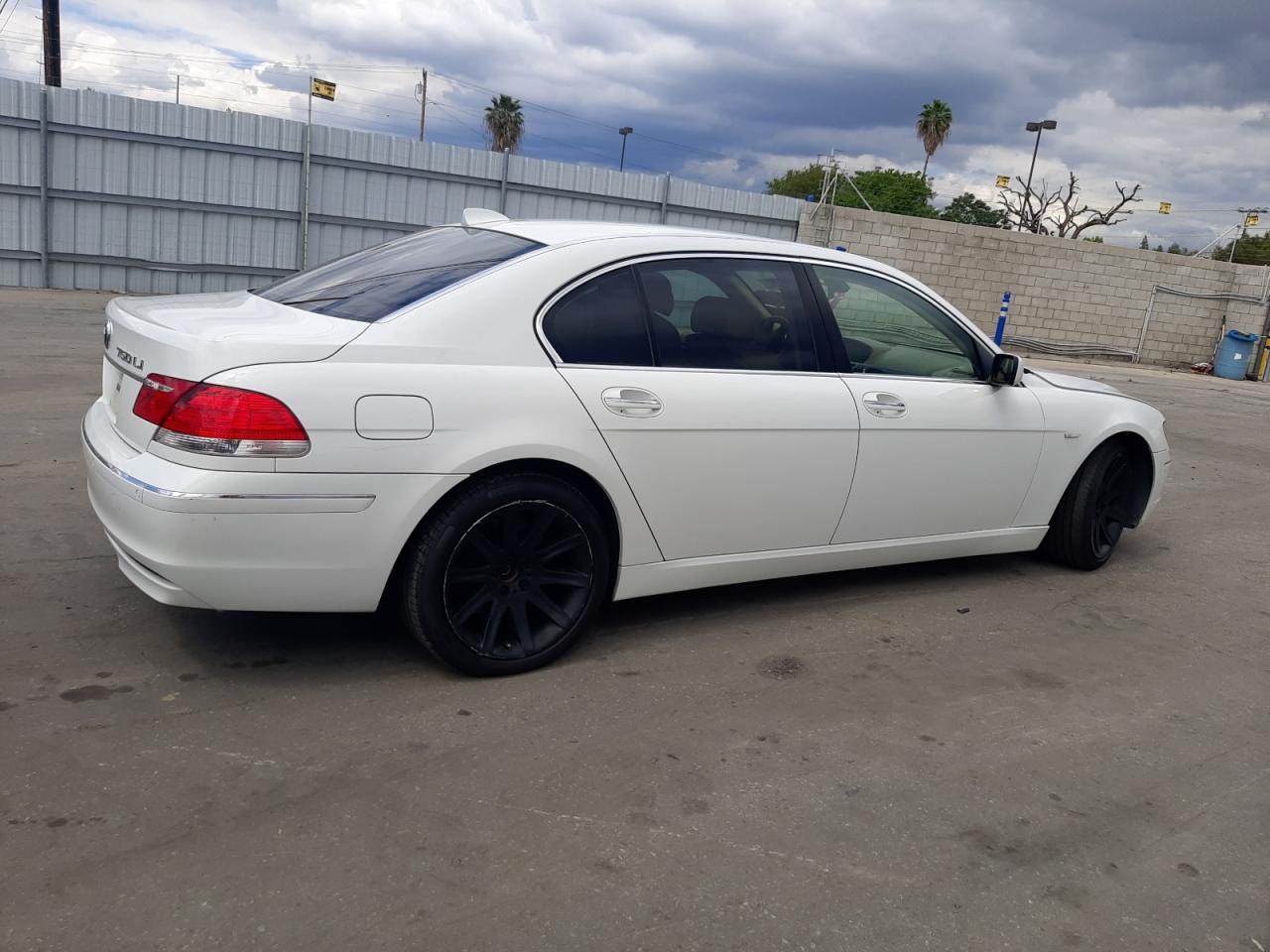 Image 3 of 2006 BMW 750 LI 2006 with VIN WBAHN83596DT63289