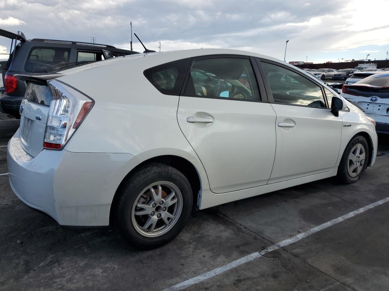 Obraz 3 z 2010 TOYOTA PRIUS  2010 z VIN JTDKN3DU9A0233658