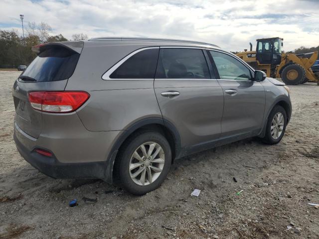 Image 3 of 2016 KIA SORENTO LX 2016 with VIN 5XYPG4A36GG002883