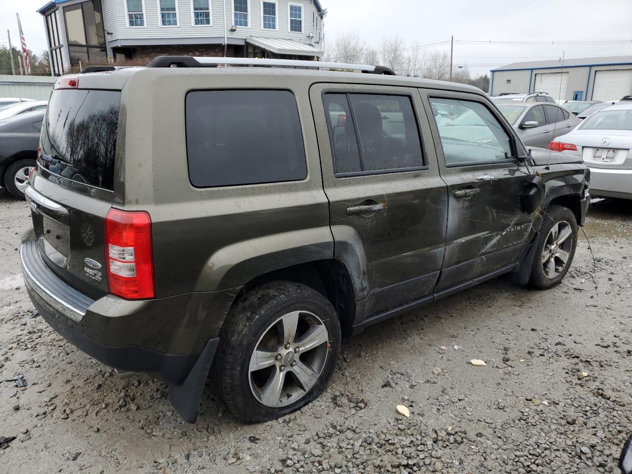Image 3 of 2016 JEEP PATRIOT LATITUDE 2016 with VIN 1C4NJRFB8GD500636