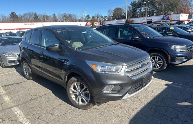 Obraz 1 z 2017 FORD ESCAPE SE 2017 z VIN 1FMCU9GD3HUE81778