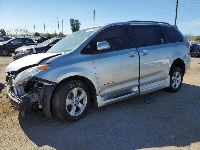 Image 1 of 2020 TOYOTA SIENNA LE 2020 with VIN 5TDKZ3DCXLS056887