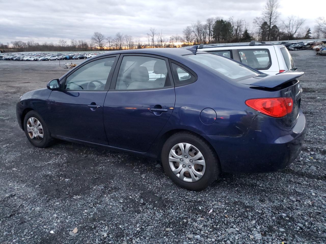 Изображение 2 2010 HYUNDAI ELANTRA BLUE 2010 с VIN KMHDU4AD5AU072042