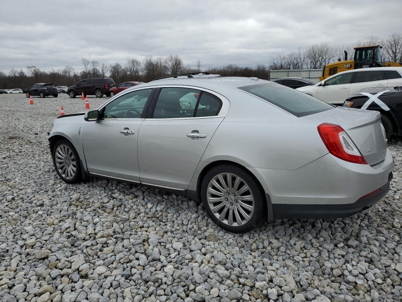 Obraz 2 z 2013 LINCOLN MKS  2013 z VIN 1LNHL9EKXDG602132