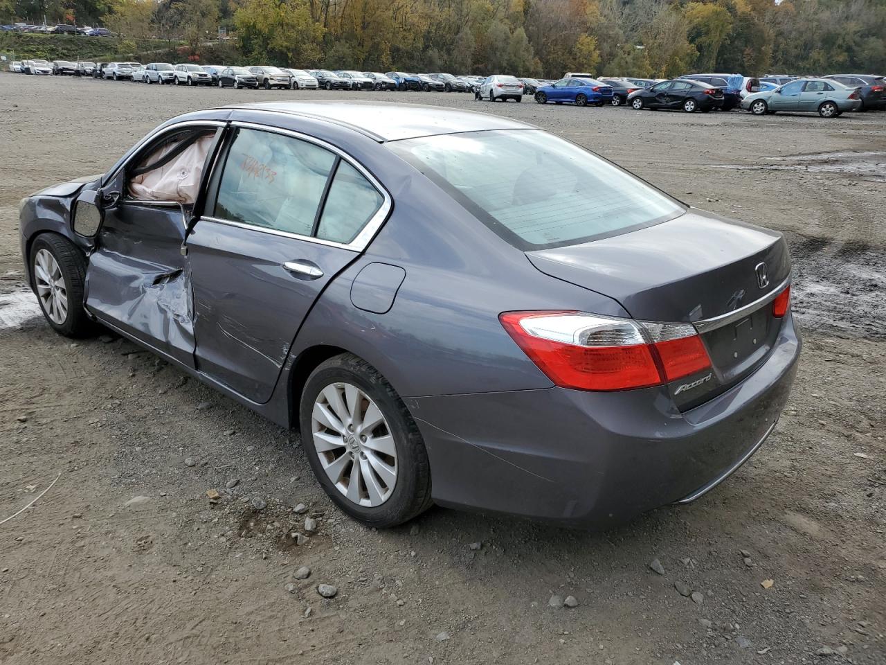 Image 2 of 2015 HONDA ACCORD EX 2015 with VIN 1HGCR2F71FA081792